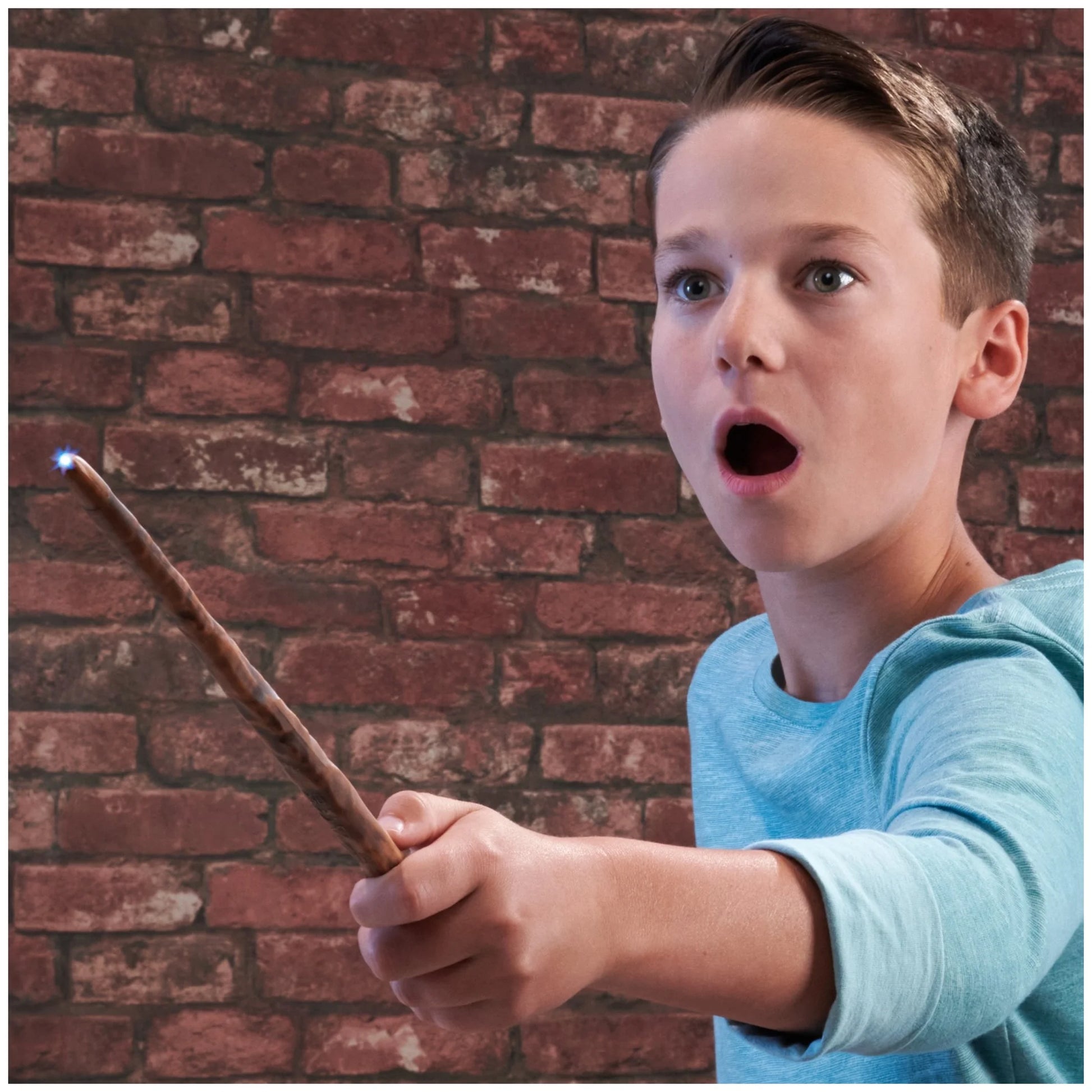 , Harry Potter 13-Inch Patronus Light-Up Projection Magic Wand, for Ages 6+